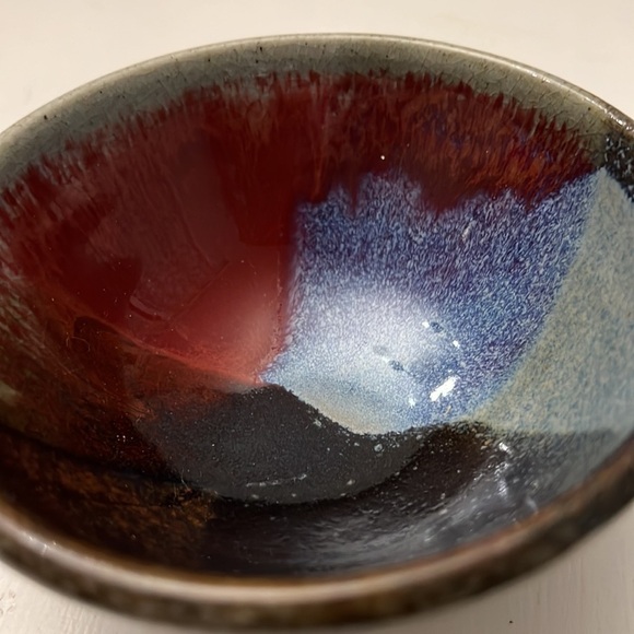 Small Pottery Bowl Nice Glaze - Picture 6 of 6